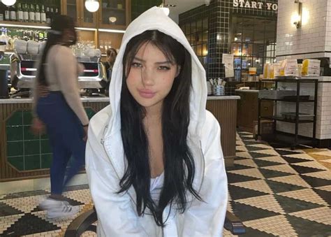 hannah kae reddit|Hannah Kae: Personal Life, Bio, Age, Net Worth, Family, Height,。